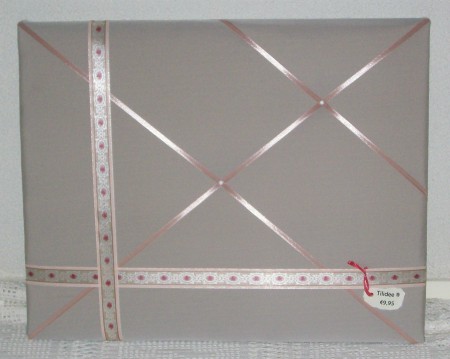 50 cm breed en 40 cm hoog : € 9,95