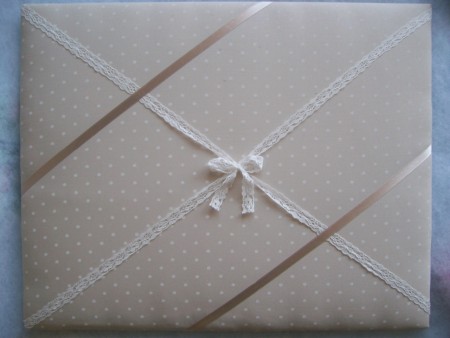 50 cm breed en 40 cm hoog : € 12,50